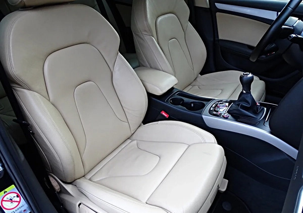 Audi A4 cena 41900 przebieg: 253000, rok produkcji 2012 z Oborniki małe 781